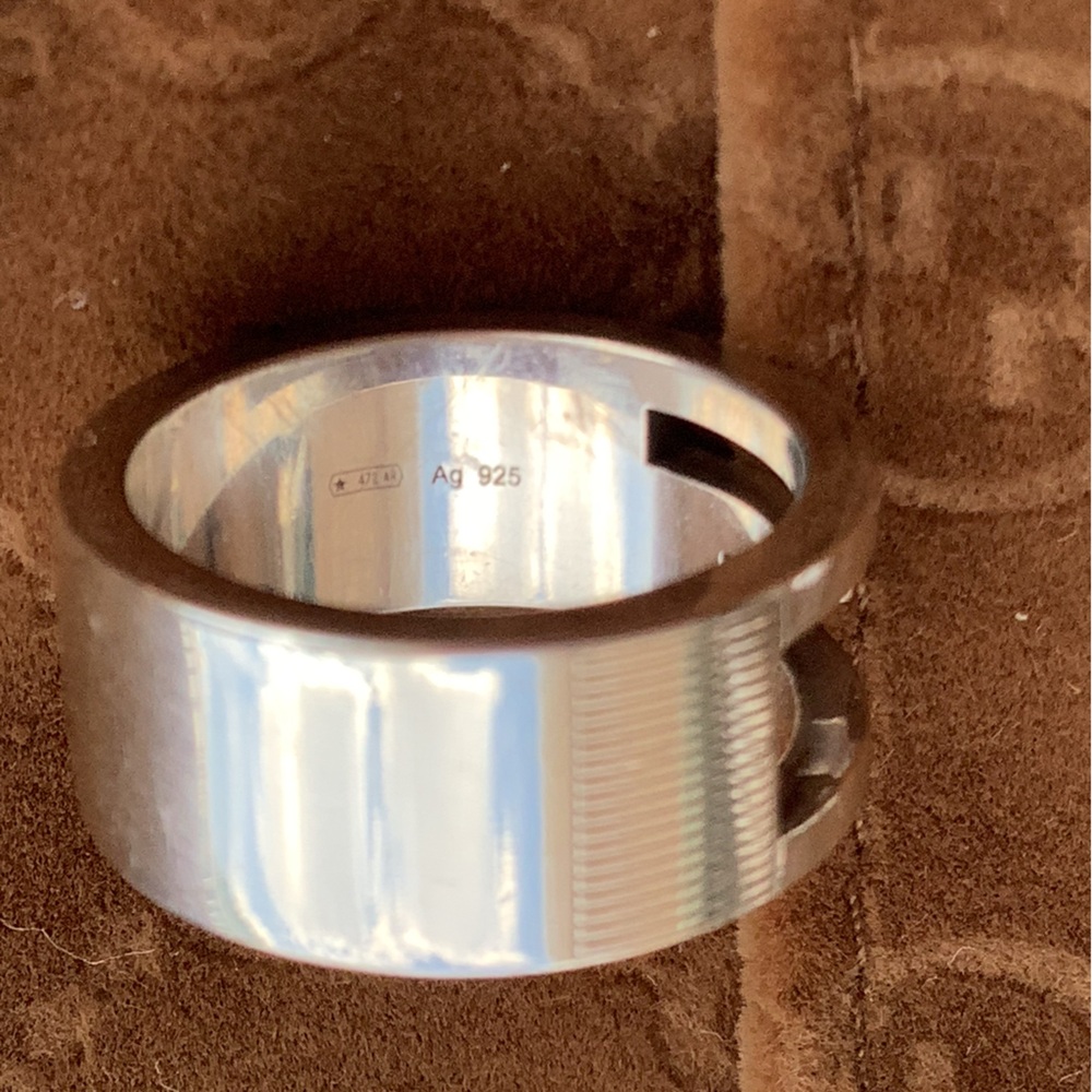 MOTHER’s and DAUGHTER’s GUCCI rings💞 - Picture 14 of 16